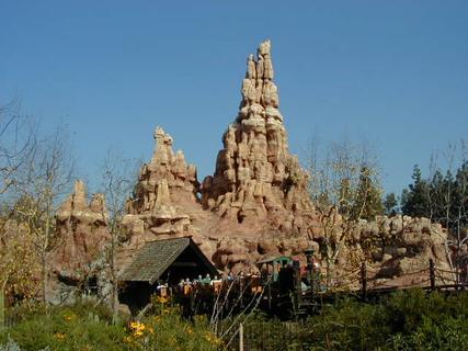 Big Thunder Mountain Railroad<br>Location: <a href="https://www.google.com/maps/search/?api=1&query=33.813,-117.9207" target="_new">Disneyland</a>